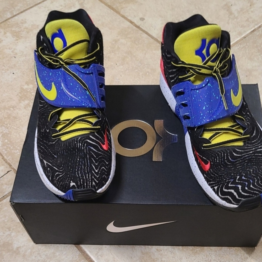 Nike KD Sneakers size 11.5